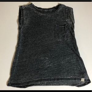 Girls T&B sleeveless gray acid wash top